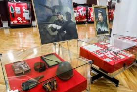 Выставка в честь 80-летия Победы открылась в Алматы - фото 1