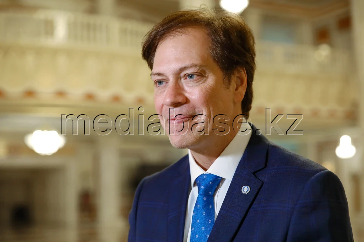 Стив Баракатт Қазақстан туралы: «Бұл керемет серпінді сәнді орын» - фото 1