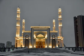 Unusual buildings of Astana - photo 15