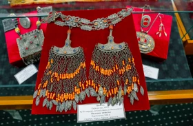 From Saks to Cartier: how Kazakh jewelry is conquering the world - photo 31