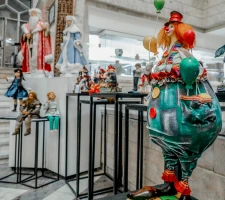 Шығыстан Батысқа дейін: Алматыда коллекциялық қуыршақтардың 140-тан астам үлгісі көрсетілді - фото 6