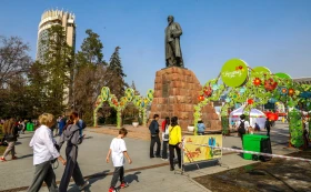 Алматыда 5000 адам Абай әндерін орындады - фото 3