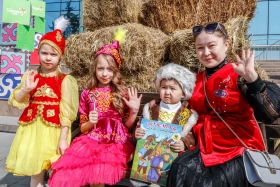 Алматыда 5000 адам Абай әндерін орындады - фото 12