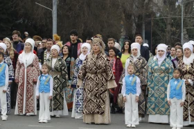 Алматыда 5000 адам Абай әндерін орындады - фото 24