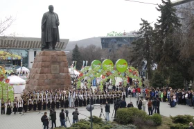 Алматыда 5000 адам Абай әндерін орындады - фото 25