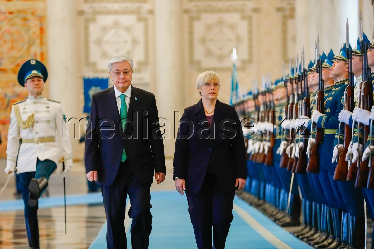Қасым-Жомарт Тоқаев Ақордада Наташа Пирц-Мусарды қарсы алды - фото 1