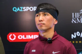 Жәнібек Әлімханұлы жекпе-жек алдындағы алғашқы жаттығуын өткізді - фото 12