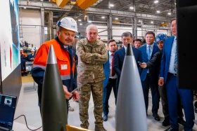 Қазақстанда суда жүзетін әмбебап жауынгерлік көлік құрастырылатын болды - фото 7