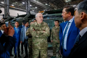 Қазақстанда суда жүзетін әмбебап жауынгерлік көлік құрастырылатын болды - фото 8