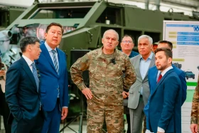 Қазақстанда суда жүзетін әмбебап жауынгерлік көлік құрастырылатын болды - фото 9