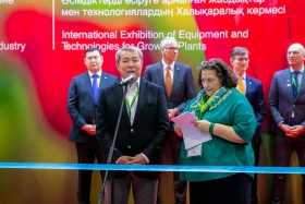 The International Flower Exhibition is taking place in Astana. - photo 6