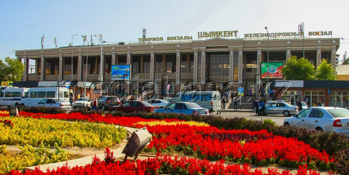 Shymkent Railway Station - photo 1