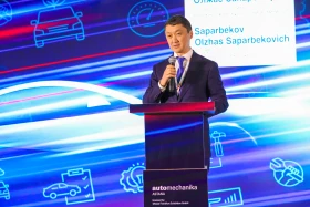 Француздың «Такси» фильміндегі культтік көлік Астанадағы көрмеде таныстырылды - фото 13