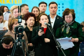 Астана әкімі Жеңіс Қасымбек Сарайшық ауданының тұрғындарымен кездесу өткізді - фото 9