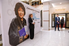 Trilingual dictionary of Kazakh idioms published in Kazakhstan - photo 9