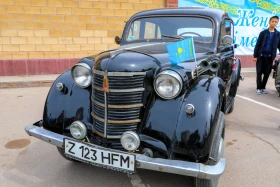 Астанада соғыс жылдары маңызды рөл атқарған ретро-автокөліктер көрмеге қойылды - фото 14