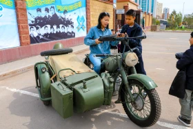 Астанада соғыс жылдары маңызды рөл атқарған ретро-автокөліктер көрмеге қойылды - фото 26