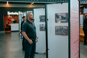 KAZINFORM ФОТОШЕЖІРЕСІ: елордада Жеңістің 80 жылдығына арналған көрме ашылды - фото 4