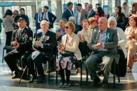 KAZINFORM ФОТОШЕЖІРЕСІ: елордада Жеңістің 80 жылдығына арналған көрме ашылды - фото 11