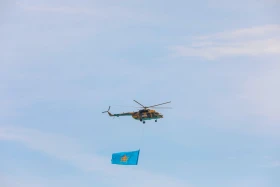 In the sky over Astana: what aircraft were showcased at the Victory Day military parade - photo 2