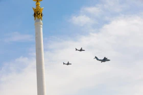In the sky over Astana: what aircraft were showcased at the Victory Day military parade - photo 12
