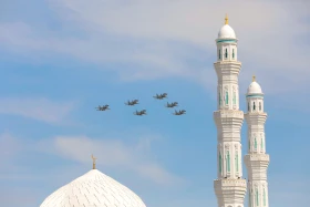 In the sky over Astana: what aircraft were showcased at the Victory Day military parade - photo 18