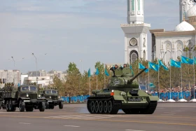 Алғаш рет Жеңіс парадында Қазақстанның ең жаңа ұрпағы бронетехникалары TAIMAS және AIBAR таныстырылды - фото 2