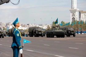 Алғаш рет Жеңіс парадында Қазақстанның ең жаңа ұрпағы бронетехникалары TAIMAS және AIBAR таныстырылды - фото 3