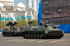 Алғаш рет Жеңіс парадында Қазақстанның ең жаңа ұрпағы бронетехникалары TAIMAS және AIBAR таныстырылды - фото 12