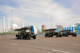 Алғаш рет Жеңіс парадында Қазақстанның ең жаңа ұрпағы бронетехникалары TAIMAS және AIBAR таныстырылды - фото 19