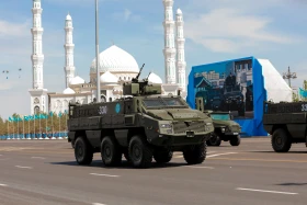 Алғаш рет Жеңіс парадында Қазақстанның ең жаңа ұрпағы бронетехникалары TAIMAS және AIBAR таныстырылды - фото 24