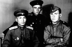 Жеңістің 70 жылдығына арналған фотокөрменің фотоархиві мен құжаттары ҚР ОММ қорларынан. - фото 21