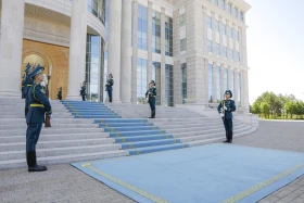 President Tokayev hosts welcome ceremony for Crown Prince of Abu Dhabi at Akorda - photo 4