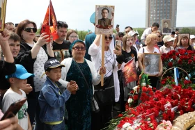 Астанада Жеңіс күніне арналған «Бейбіт аспан астында» атты ауқымды мереке өтті - фото 4