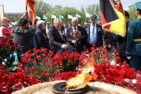 Астанада Жеңіс күніне арналған «Бейбіт аспан астында» атты ауқымды мереке өтті - фото 7