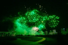 Astana celebrates 80th anniversary of Great Victory with spectacular fireworks show - photo 8