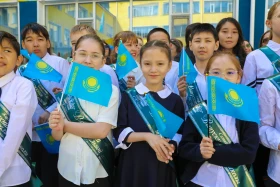 Оқу-ағарту министрі оқушыларды оқу жылының аяқталуымен құттықтады - фото 24