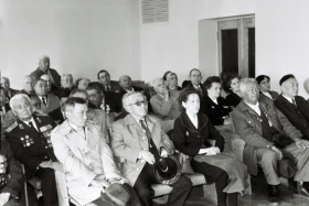 1970-жылдардағы Алматыдағы ардагерлер кеңесі: ұжым және партия жиналыстары - фото 17