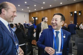 Астана халықаралық форумы жұмысын бастады - фото 17