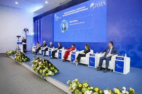 Астана халықаралық форумы жұмысын бастады - фото 22