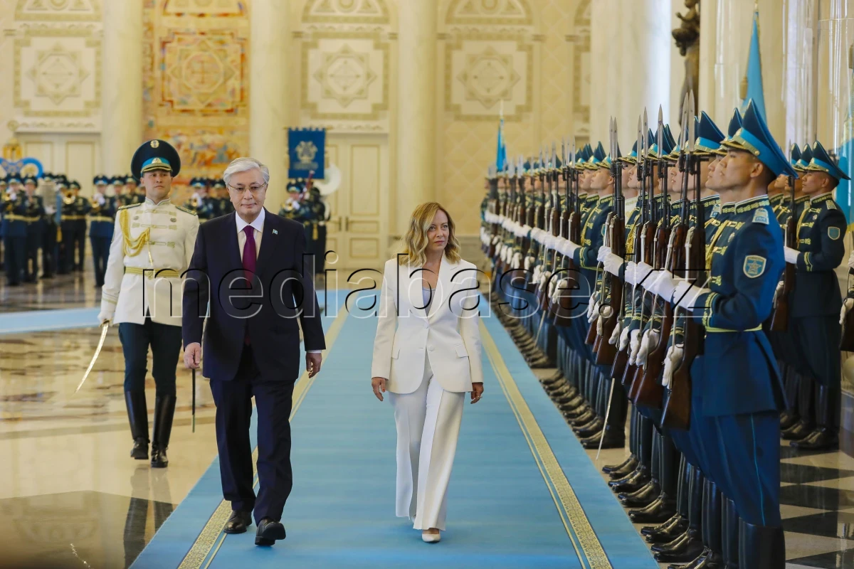 Italy’s PM Giorgia Meloni arrives at Akorda Palace - photo 1
