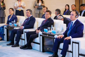 Астанада Си Цзиньпиннің қазақ тіліндегі кітабы таныстырылды - фото 11