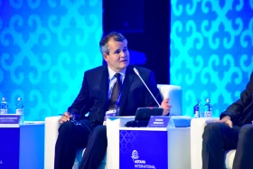 Астана халықаралық форумы жұмысын бастады - фото 45