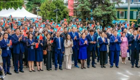 Алматыға Қытайдың Сиань қаласынан туристік пойыз келді - фото 15