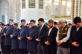 Kazakhstan celebrates Eid al-Adha with nationwide mosque prayers - photo 1
