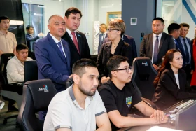 Қырғызстан Парламентінің төрағасы ҚР Президенті Телерадиокешенінде болды - фото 9