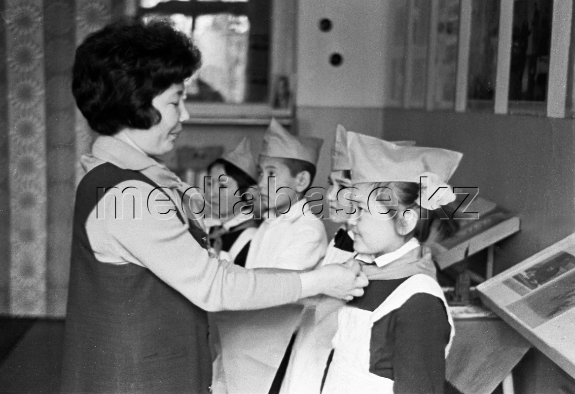 Интернаттағы октябряттар: №4 арнайы мектеп-интернаты қалай көрінді - фото 1