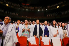 Сертификаты и путевки в санатории вручили лучшим медработникам Астаны - фото 9