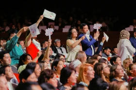 Сертификаты и путевки в санатории вручили лучшим медработникам Астаны - фото 26