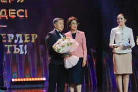 Сертификаты и путевки в санатории вручили лучшим медработникам Астаны - фото 31